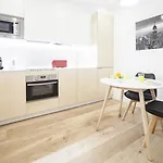 Central Luxury Boutiques - Sshousing