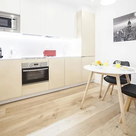 Central Luxury Boutiques - Sshousing